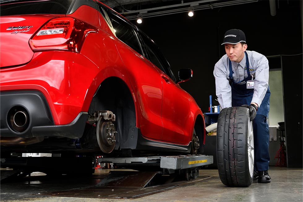 タイヤを長持ちさせるためのテクニック・ローテーション