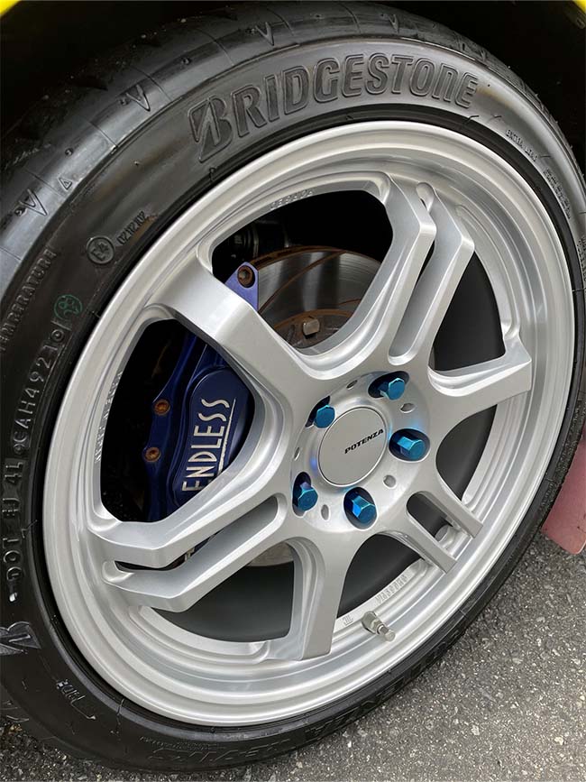 スイフトにRW006を装着