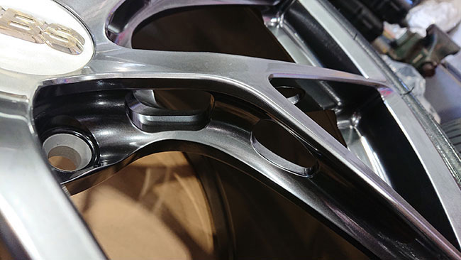 BMW M3にRE-71RSを装着