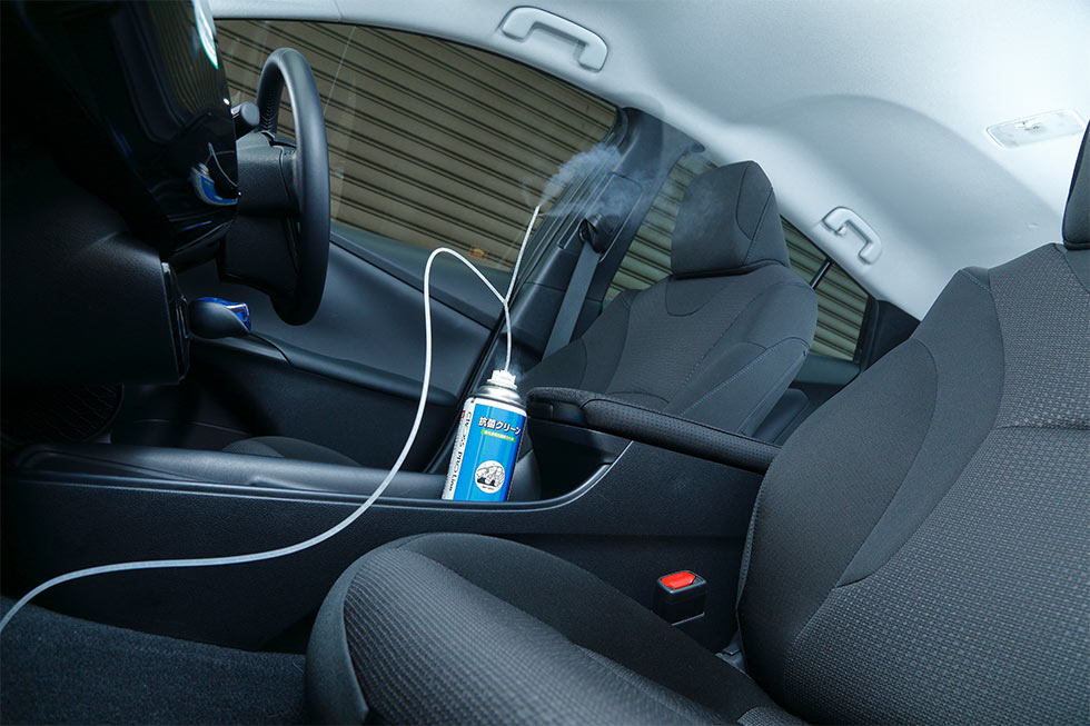 さらに快適に！ 「抗菌クリーン」で車内除菌・防臭